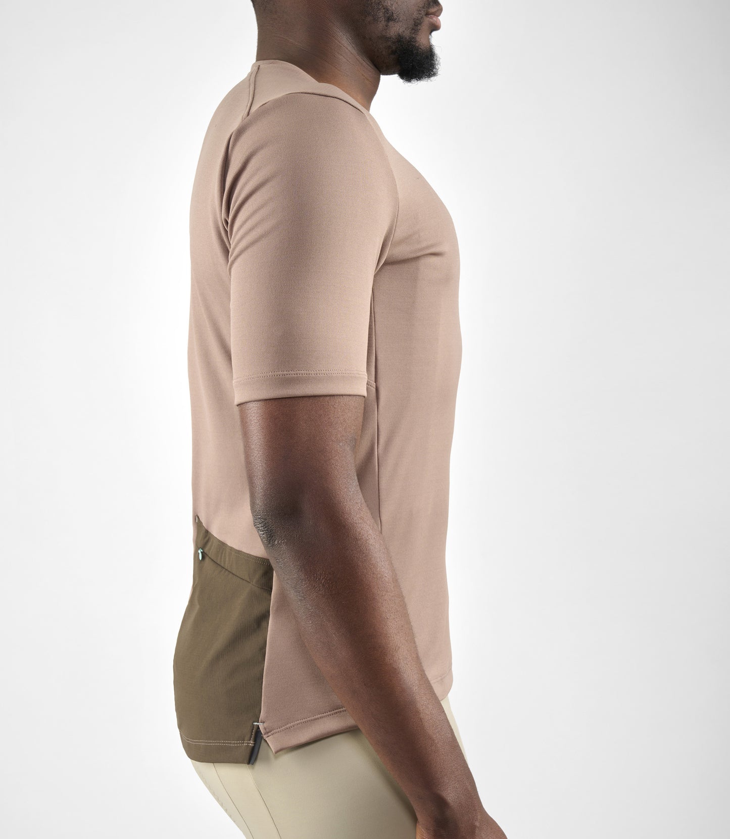 24SMTOD14PE_8_cycling cargo tee men brown odyssey sleeve pedaled