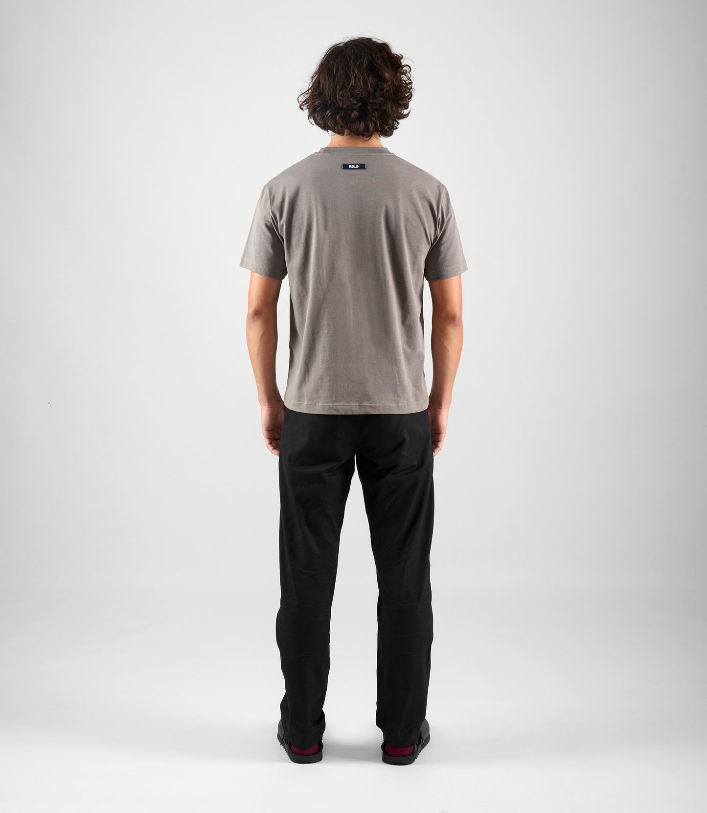 24SPALI00PE_4_urban pants black lifewear total body back pedaled