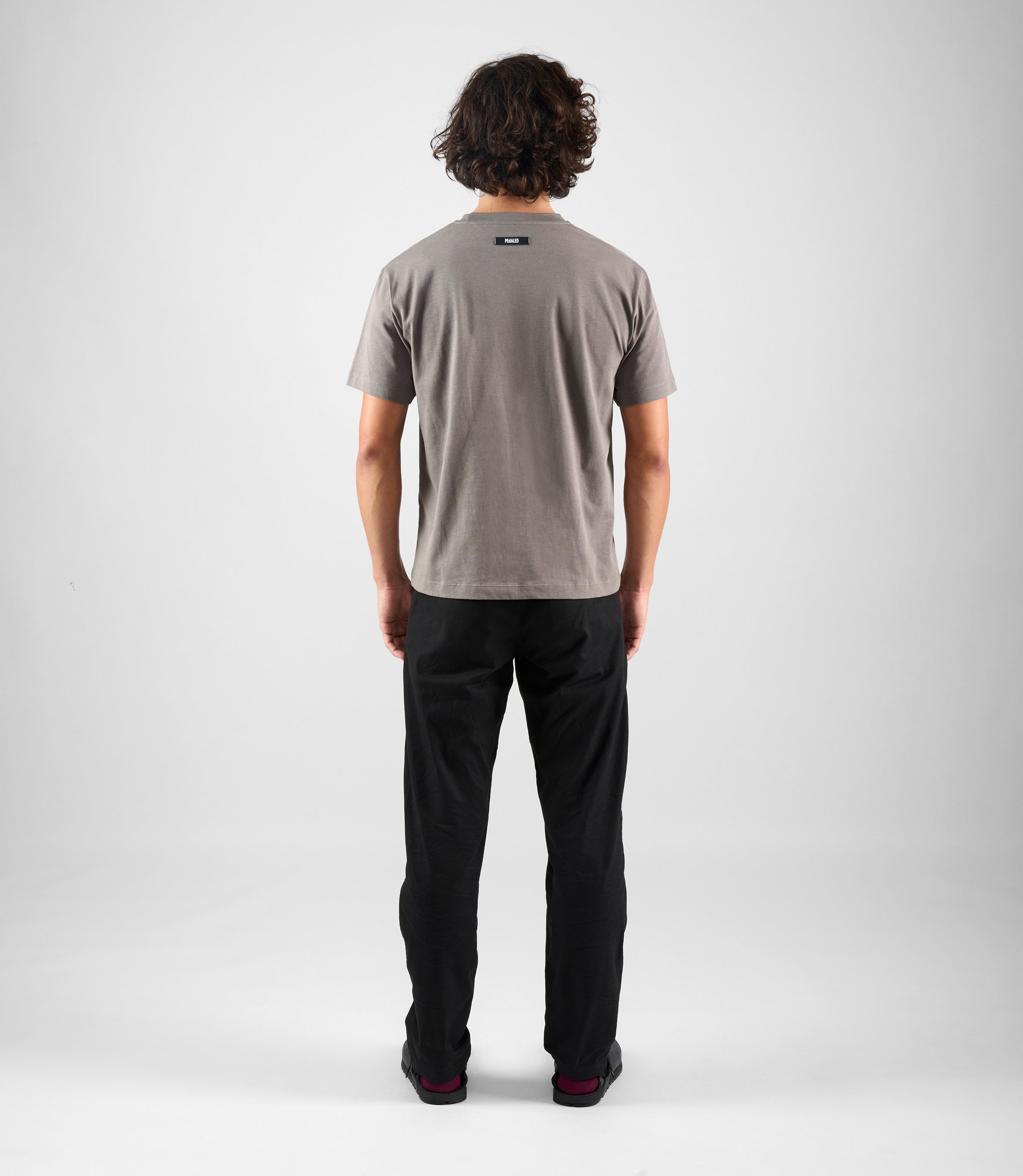 24SPALI00PE_4_urban pants black lifewear total body back pedaled