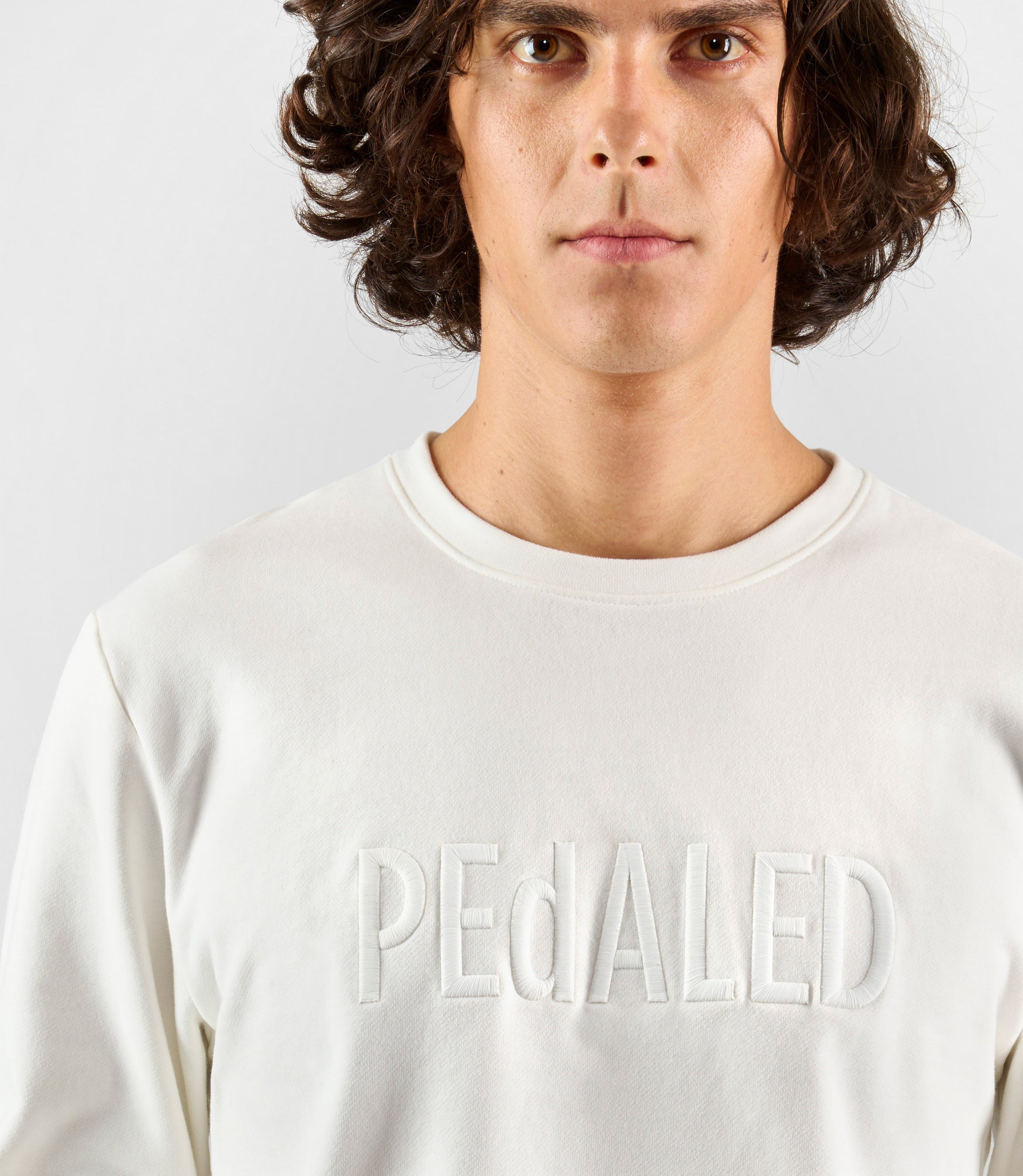 24SSWLO0GPE_5_cotton sweatshirt off white logo front studio pedaled
