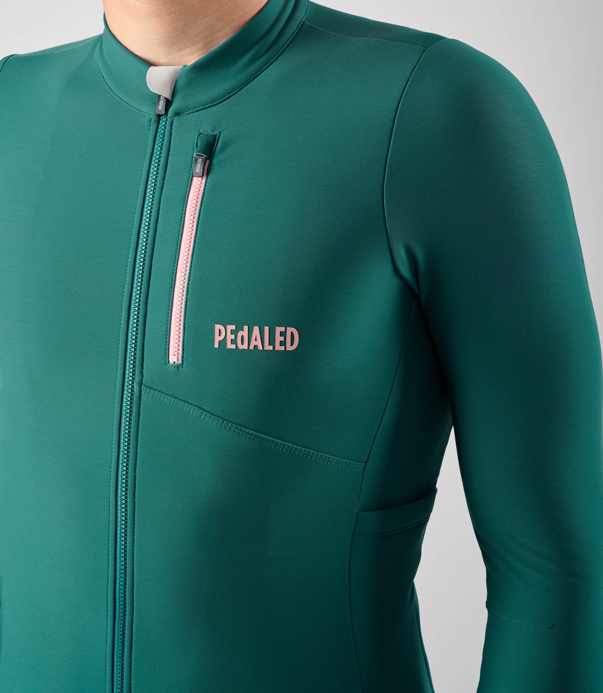 24WJSOD11PE_5_men cycling jersey cargo long sleeve green odyssey front zip pedaled