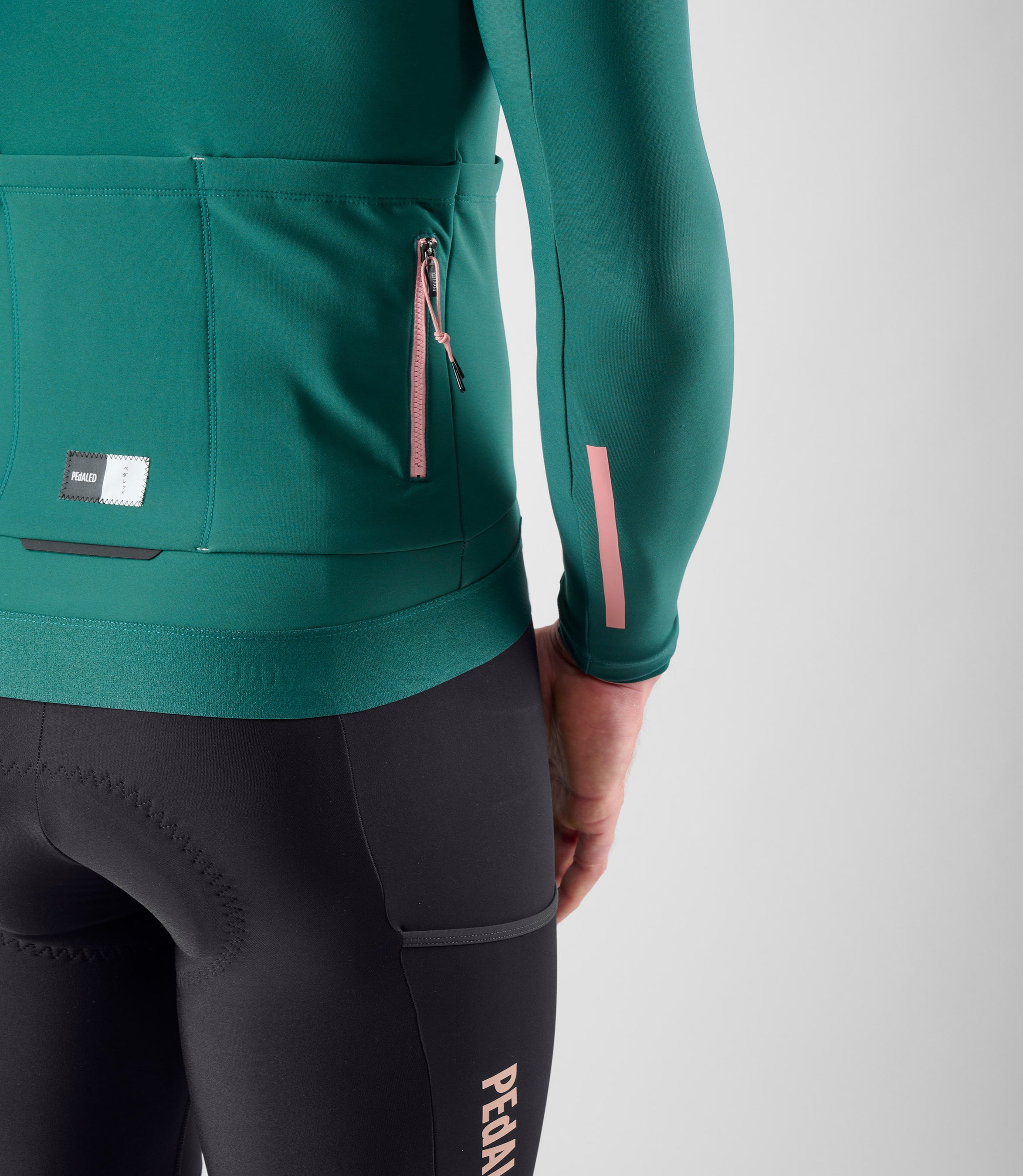 24WJSOD11PE_7_men cycling jersey cargo long sleeve green odyssey side pocket pedaled