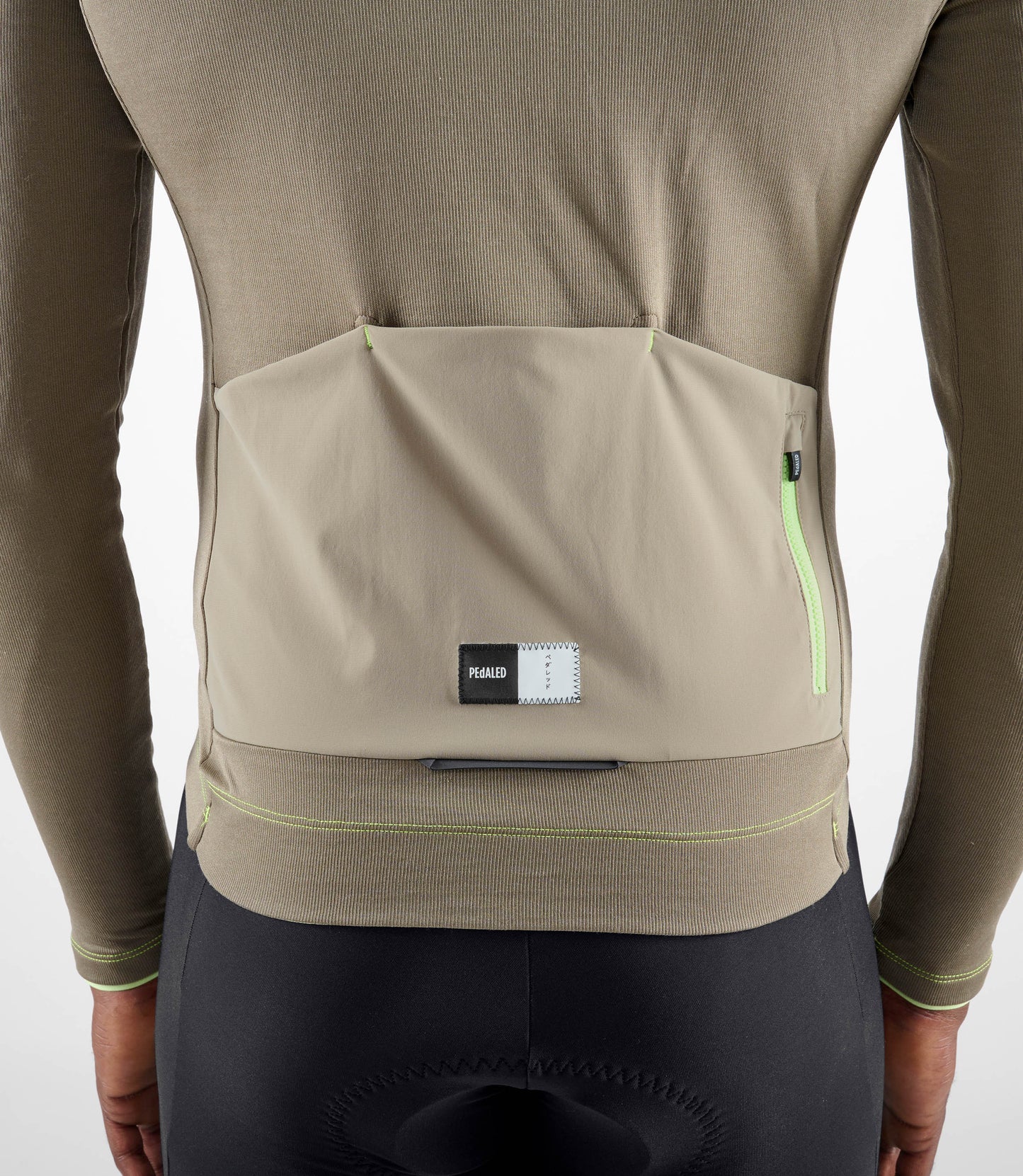 24WMJEL02PE_6_men cycling jersey merino long sleeve grey element back pocket pedaled
