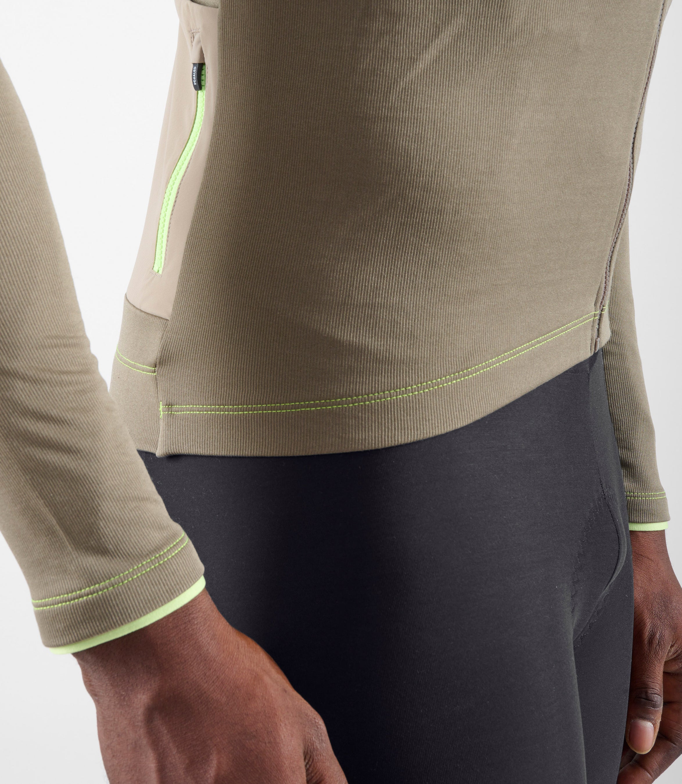 24WMJEL02PE_7_men cycling jersey merino long sleeve grey element side pocket pedaled