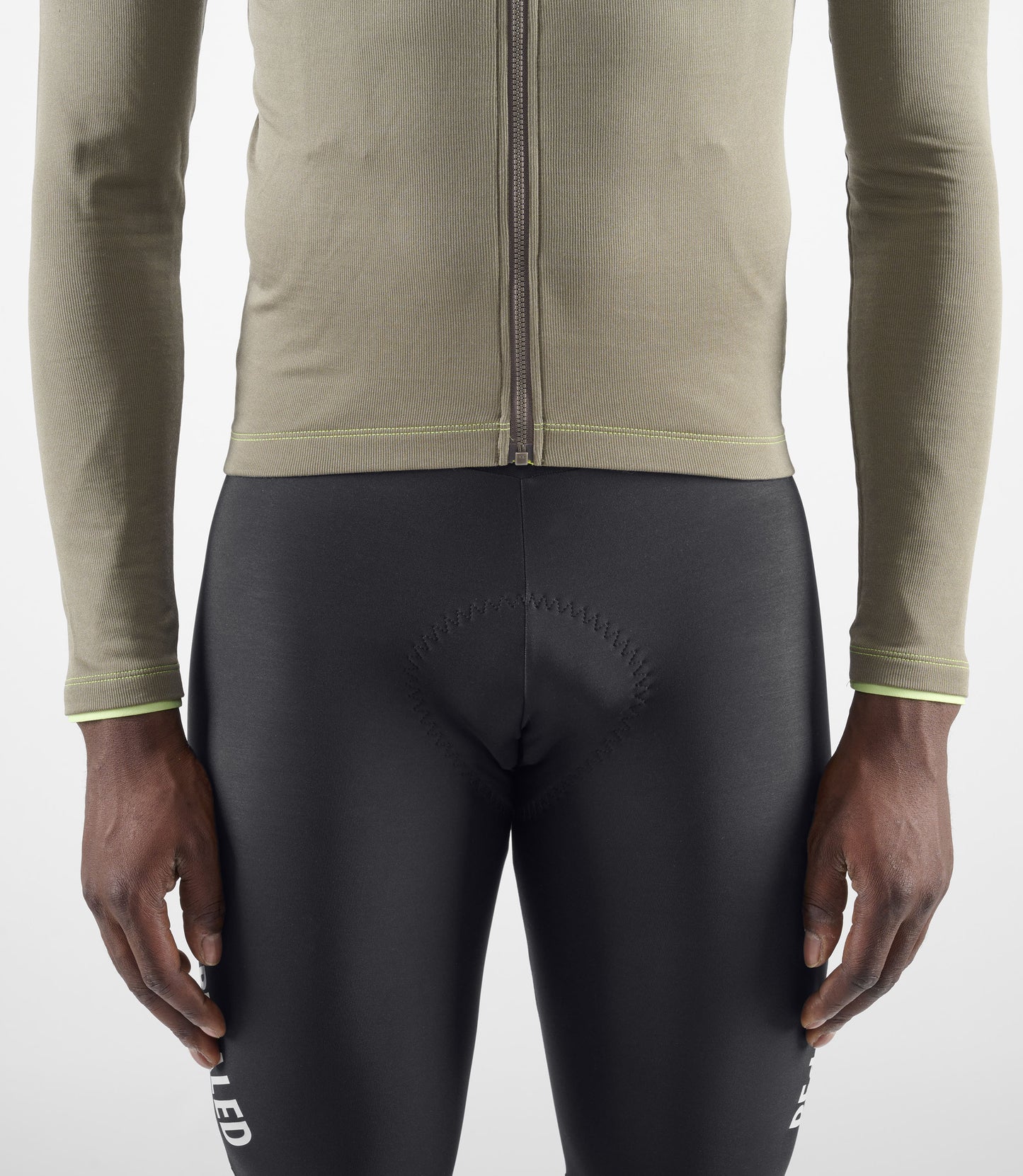 24WMJEL02PE_8_men cycling jersey merino long sleeve grey element front zip pedaled