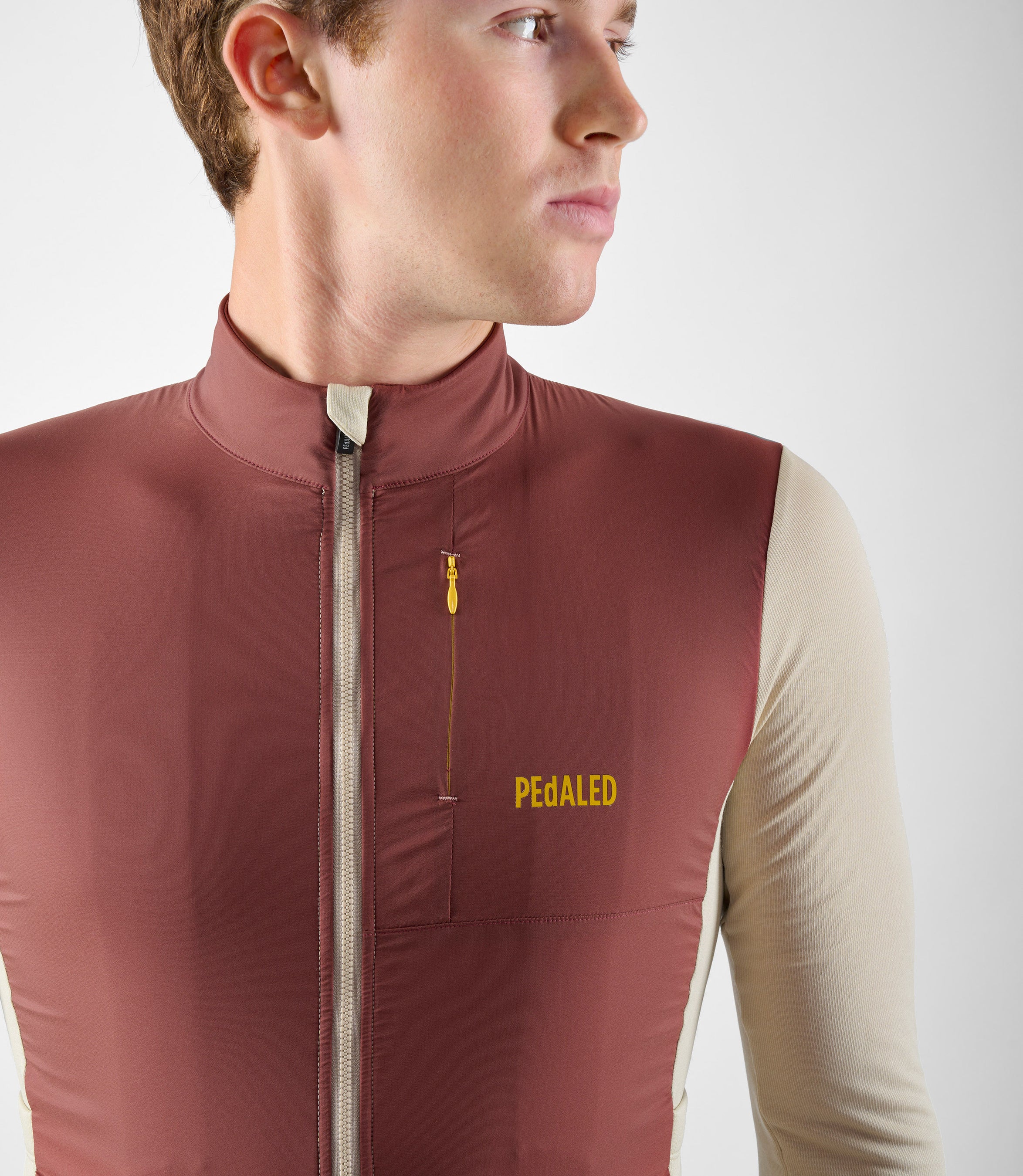 24WMJOD0GPE_8_men cycling merino jersey windblock long sleeve off white odyssey front zip pedaled