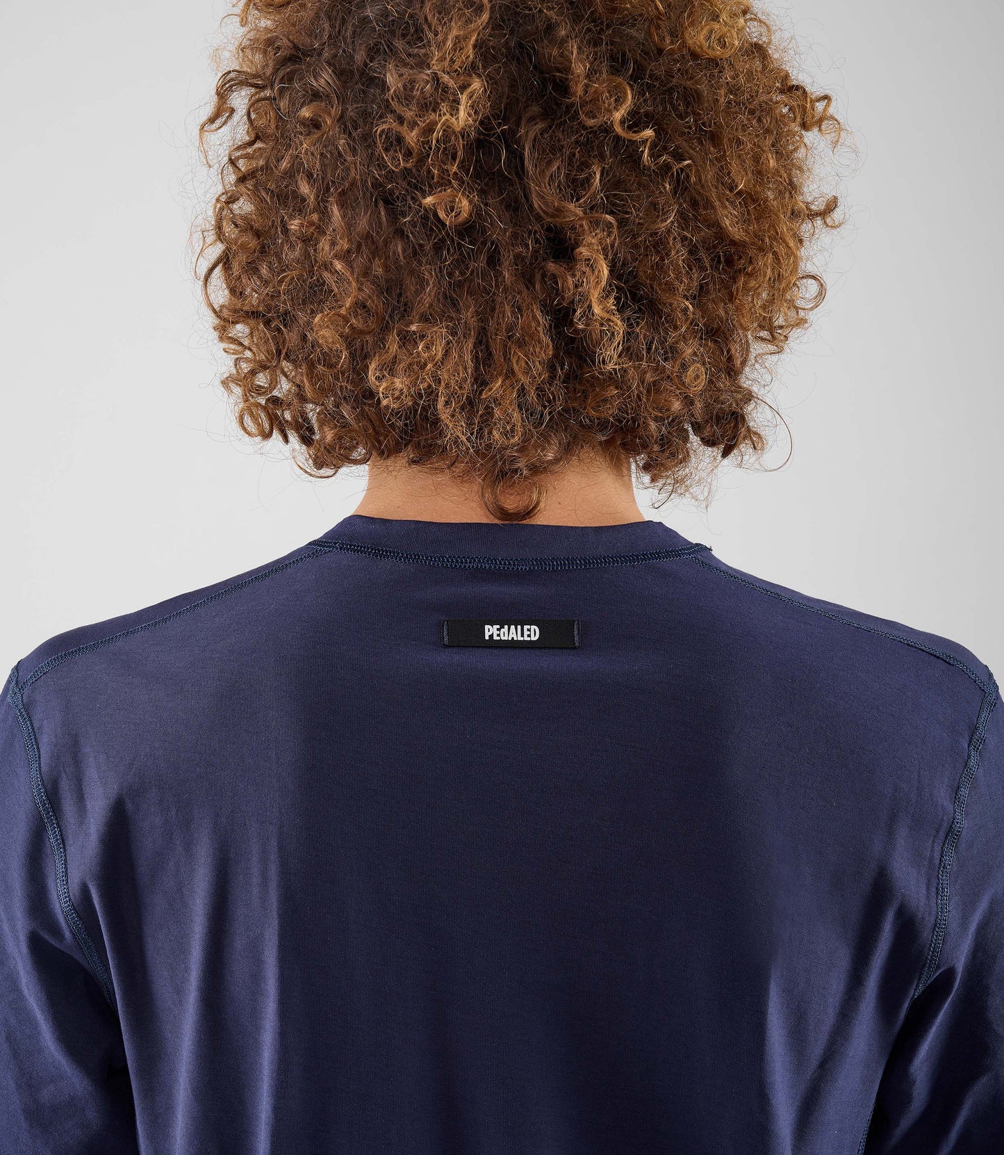 25WLSLI74PE_9_urban longsleeve tshirt dark navy lifewear back pedaled