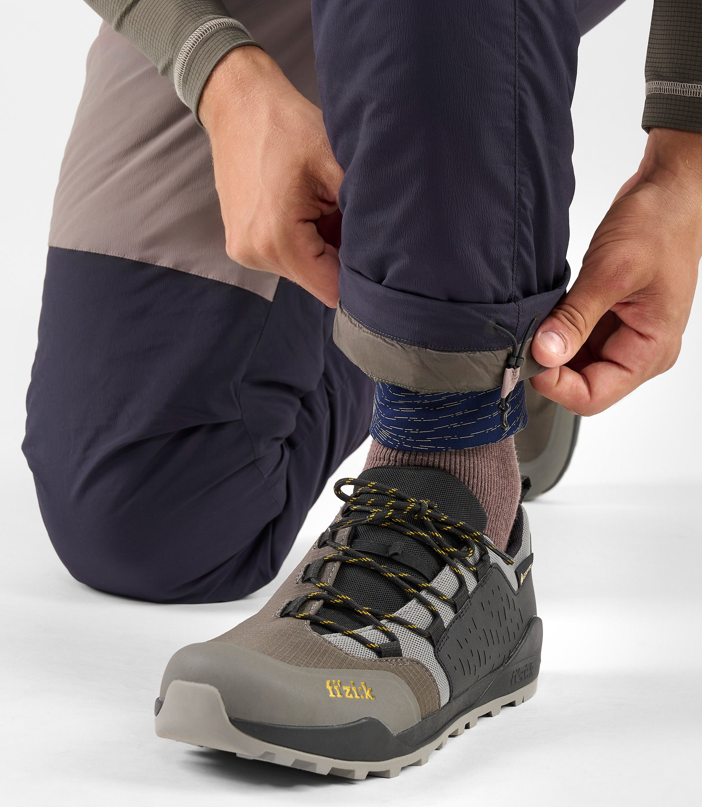 25WPAOD74PE_10_men cycling insulated pants dark navy odyssey calf pedaled