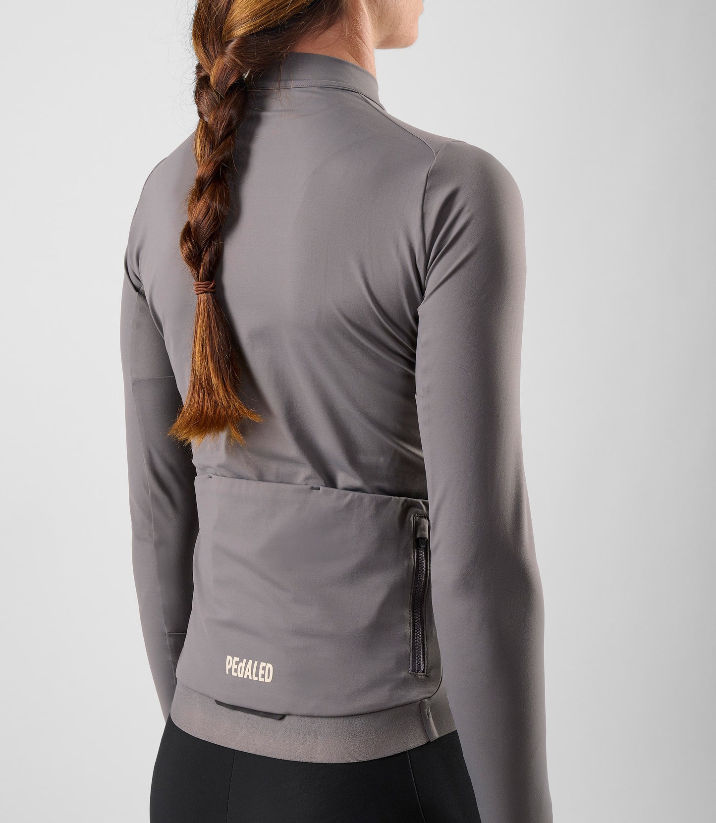 W5WJSEL02PE_7_women cycling jersey long sleeve grey element side pocket pedaled