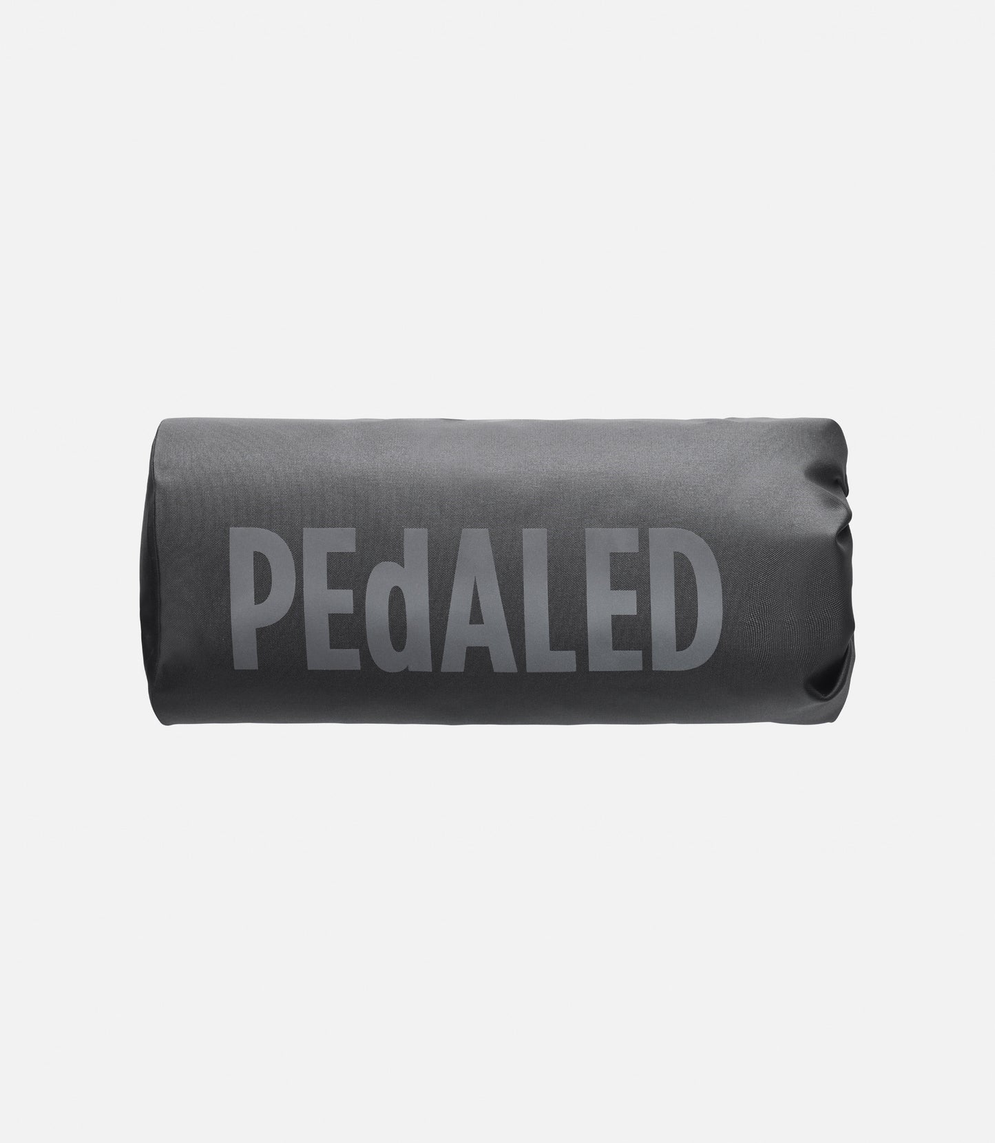 234HBOD56PE_2_bikepacking handlebar bag waterproof pedaled 1