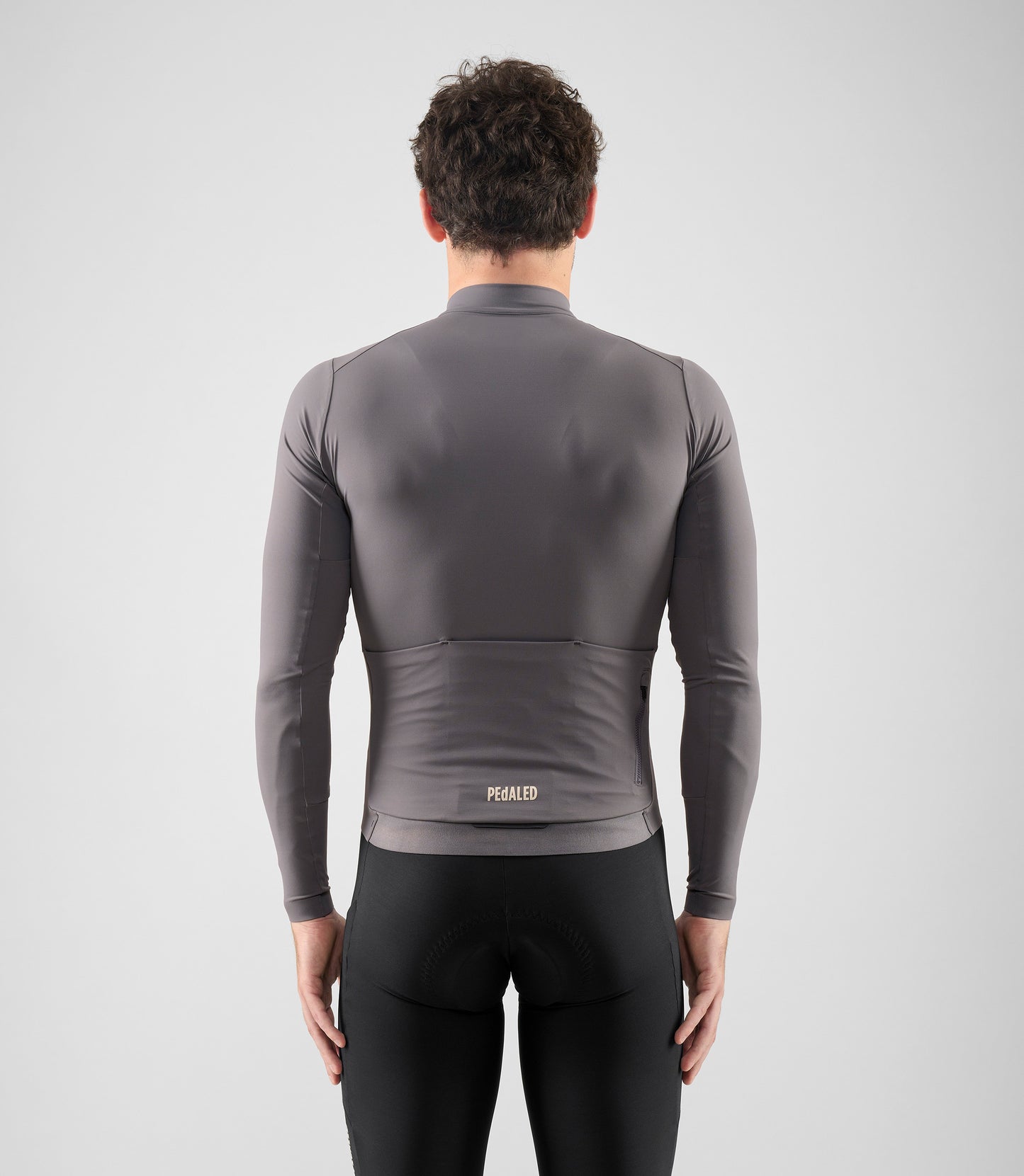 25WJSEL02PE_4_men cycling jersey long sleeve grey element total body back pedaled