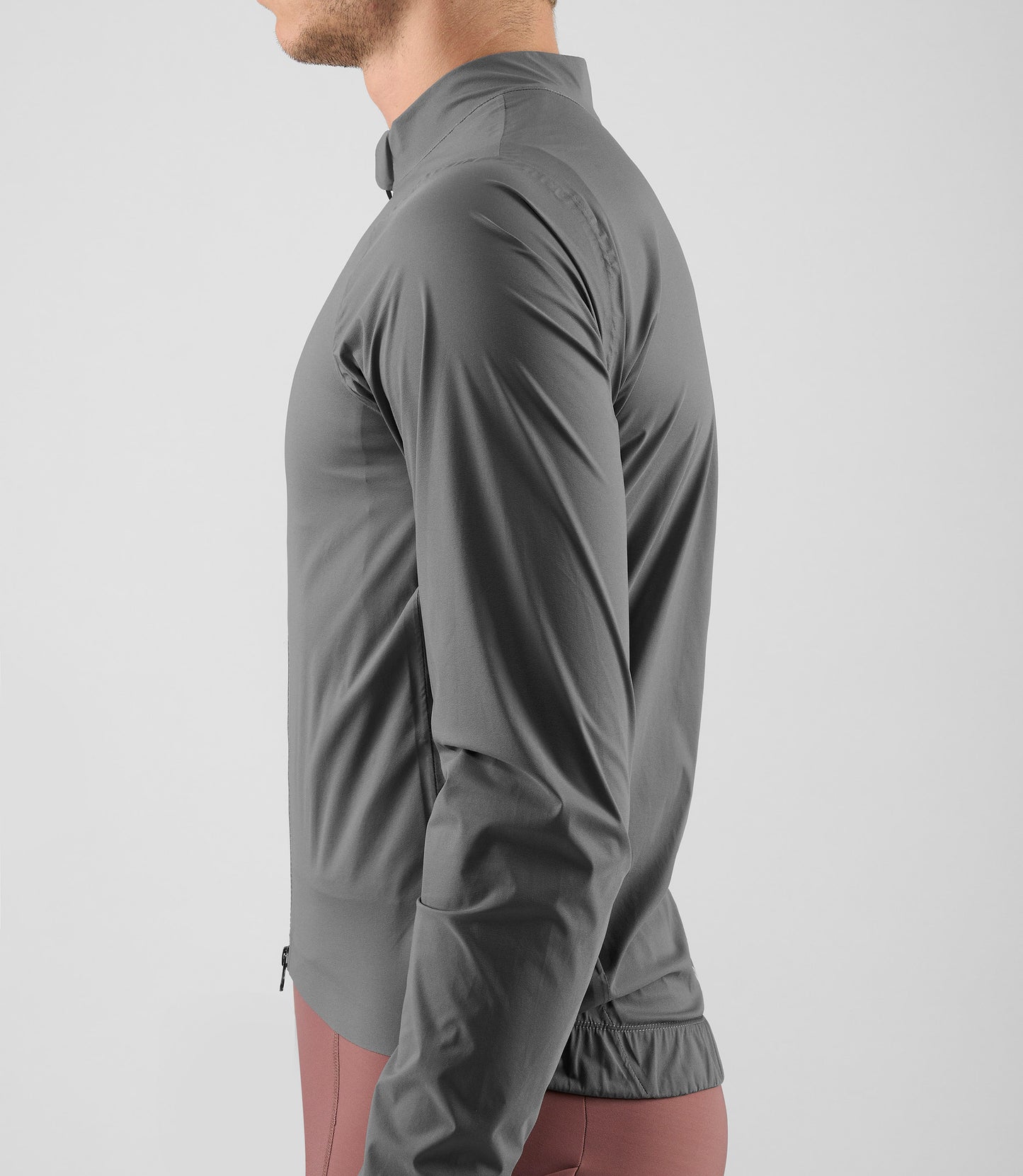 25WWJEL02PE_8_men cycling waterproof jacket grey element side pedaled