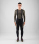 25WWTOD00PE_2_men cycling cargo bib tight black odyssey 2024 total body front pedaled
