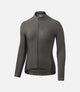 W2WJSMI23PE_1_women long sleeve jersey raven mirai front pedaled