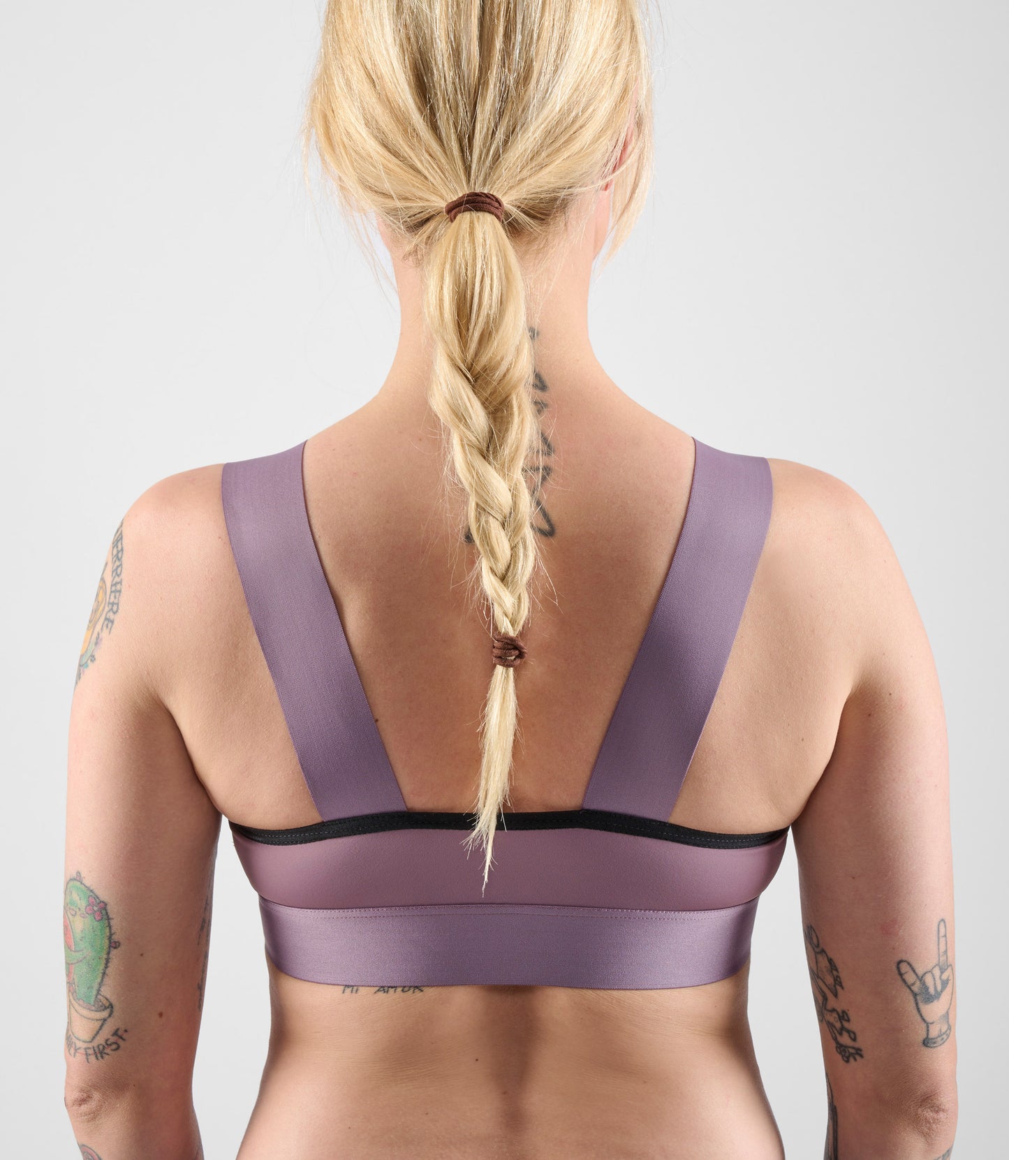 W4SBREL0IPE_6_women cycling bra element lilac back pedaled